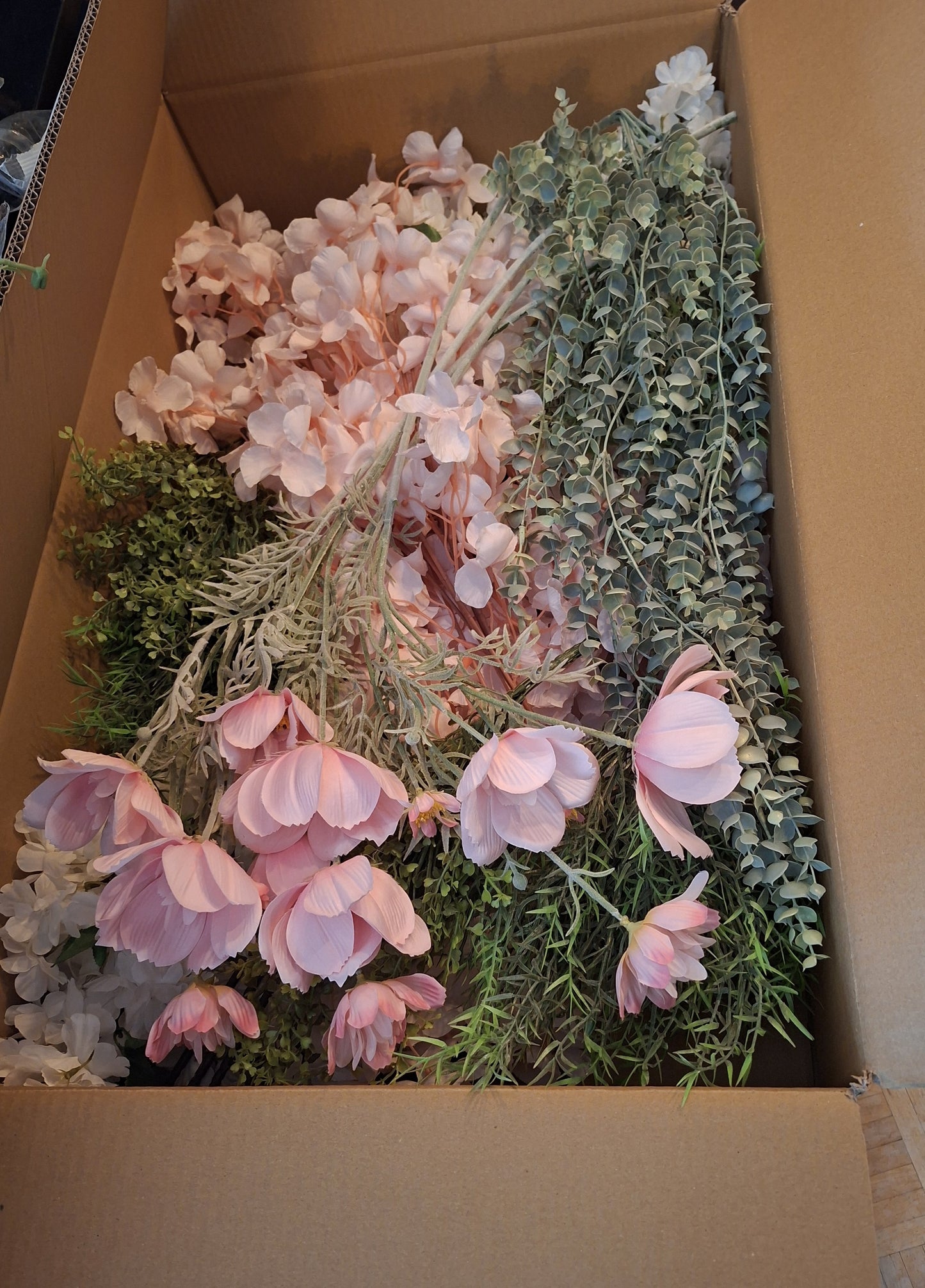 DIY Blumenset Weiß-Rose-Grün – Verleih